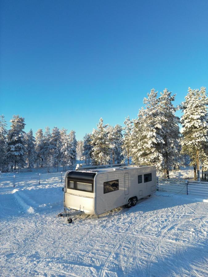 Santa'S Luxury Trailer Hotel Rovaniemi Exterior foto